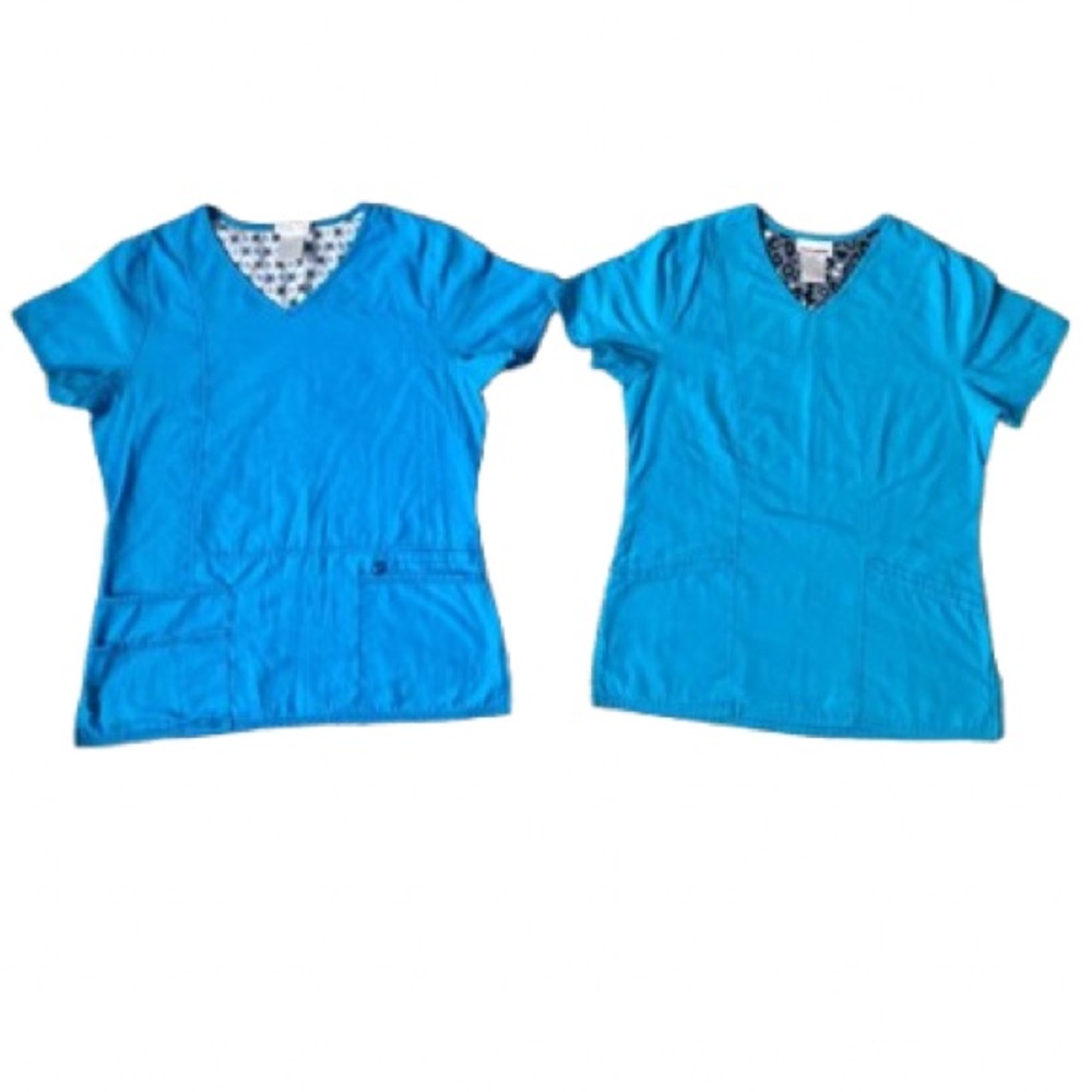 Blue Scrub Star Ladies Healthcare Tops
S:XS Lot=2 in good/fair condition Firm $